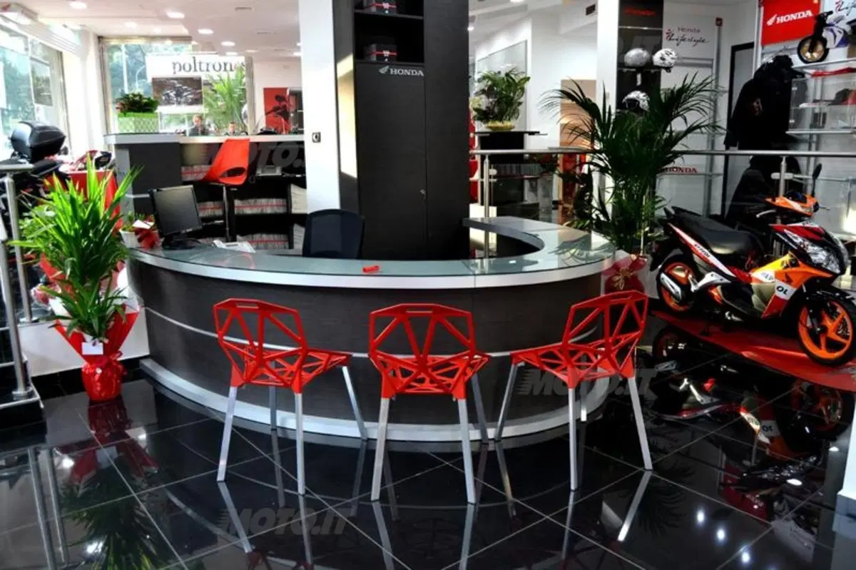 Honda Palace, nuova concessionaria a Roma. Cartolano: "Segnale di forte presenza" (3)
