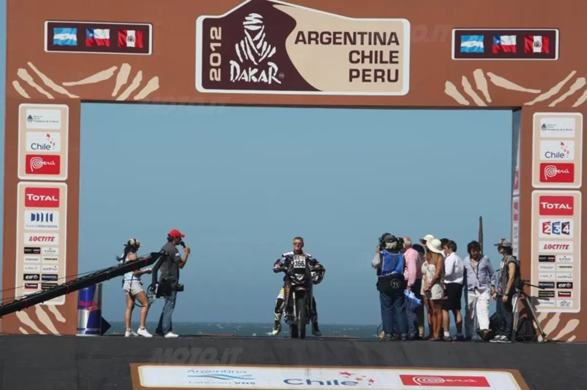 L’avventura di tre appassionati italiani alla Dakar con Franco Picco (9)