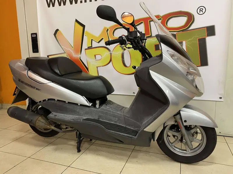 Suzuki Burgman UH 150 (2002 - 06) (4)