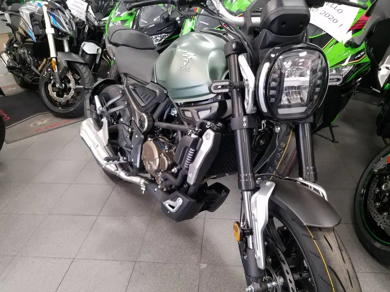 Voge Trofeo 300AC (2021 - 26) (4)