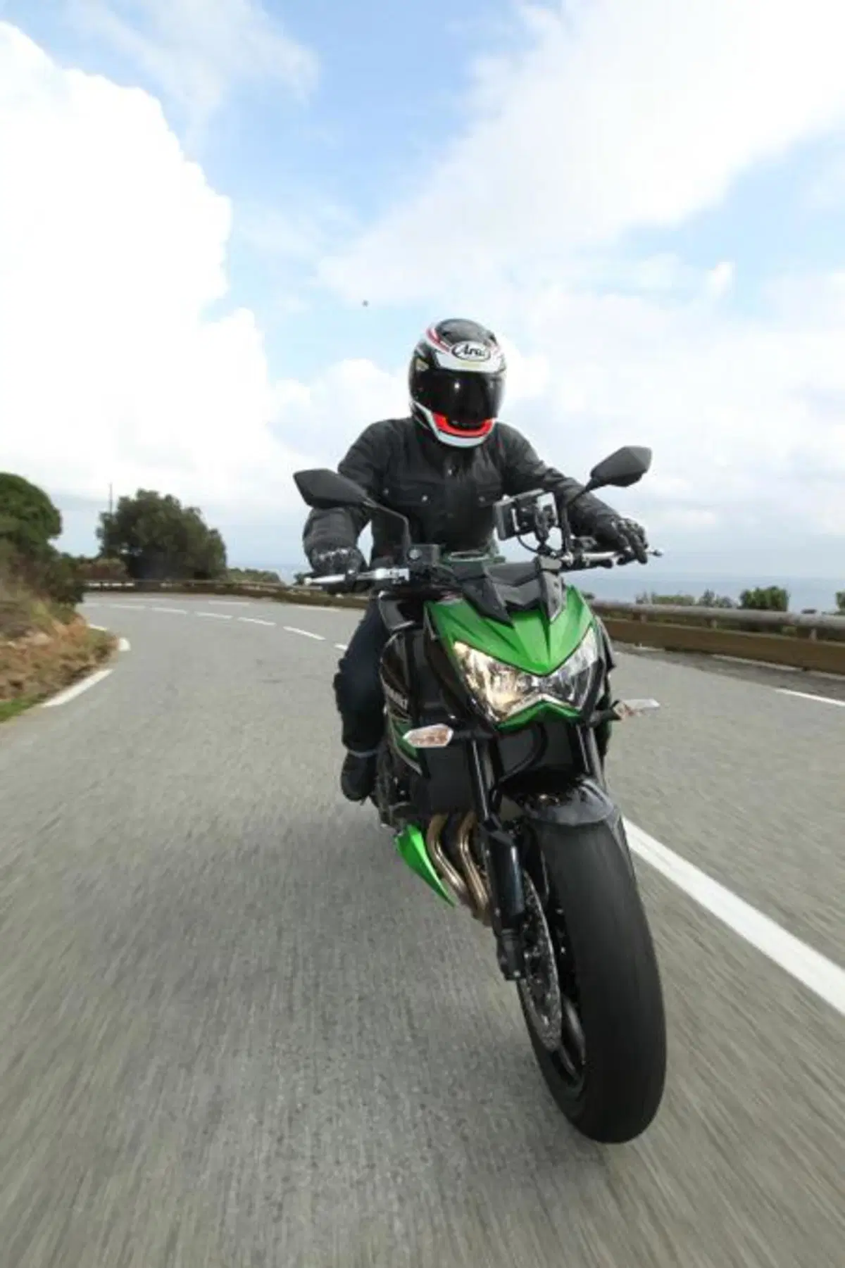 Kawasaki Z800 2013   (19)