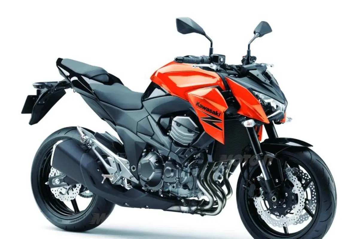 Kawasaki Z800 2013   (58)