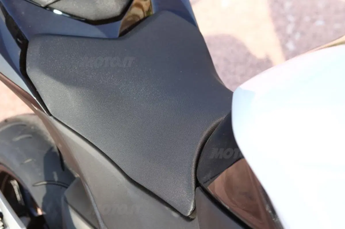 Kawasaki Z800 2013   (74)