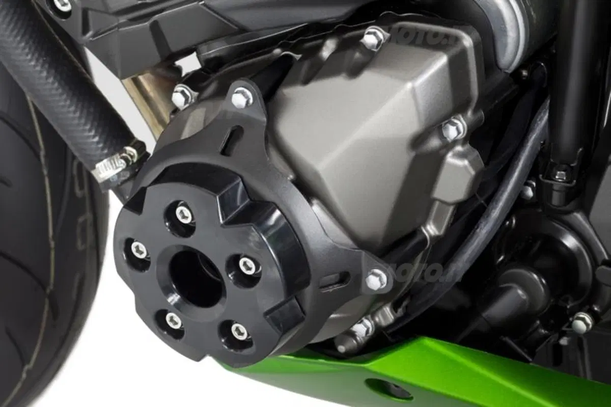 Kawasaki Z800 2013   (107)