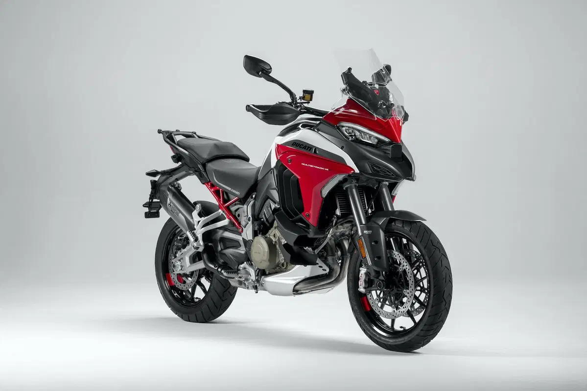 Ducati Multistrada V4 2021: foto e scheda tecnica (2)