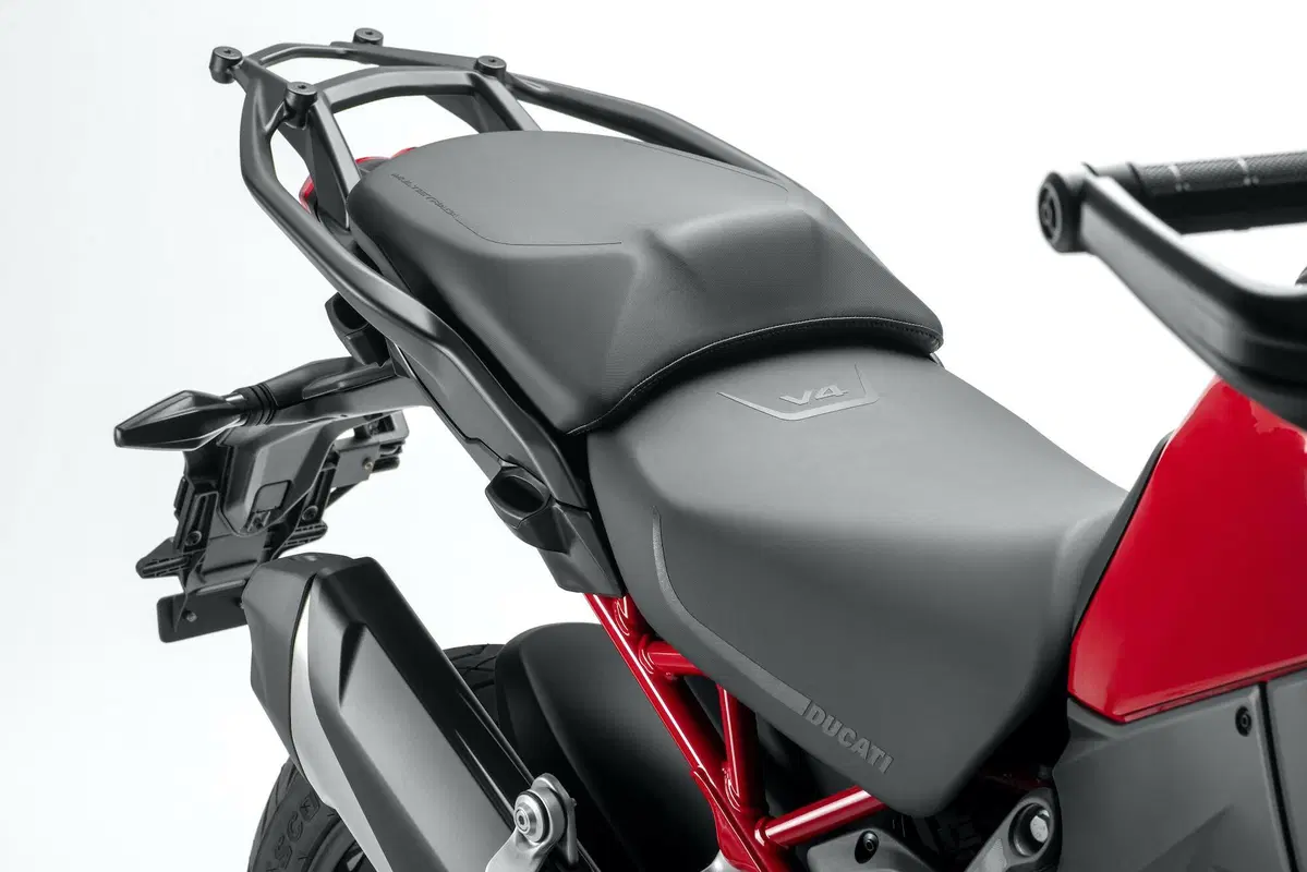 Ducati Multistrada V4 2021: foto e scheda tecnica (4)