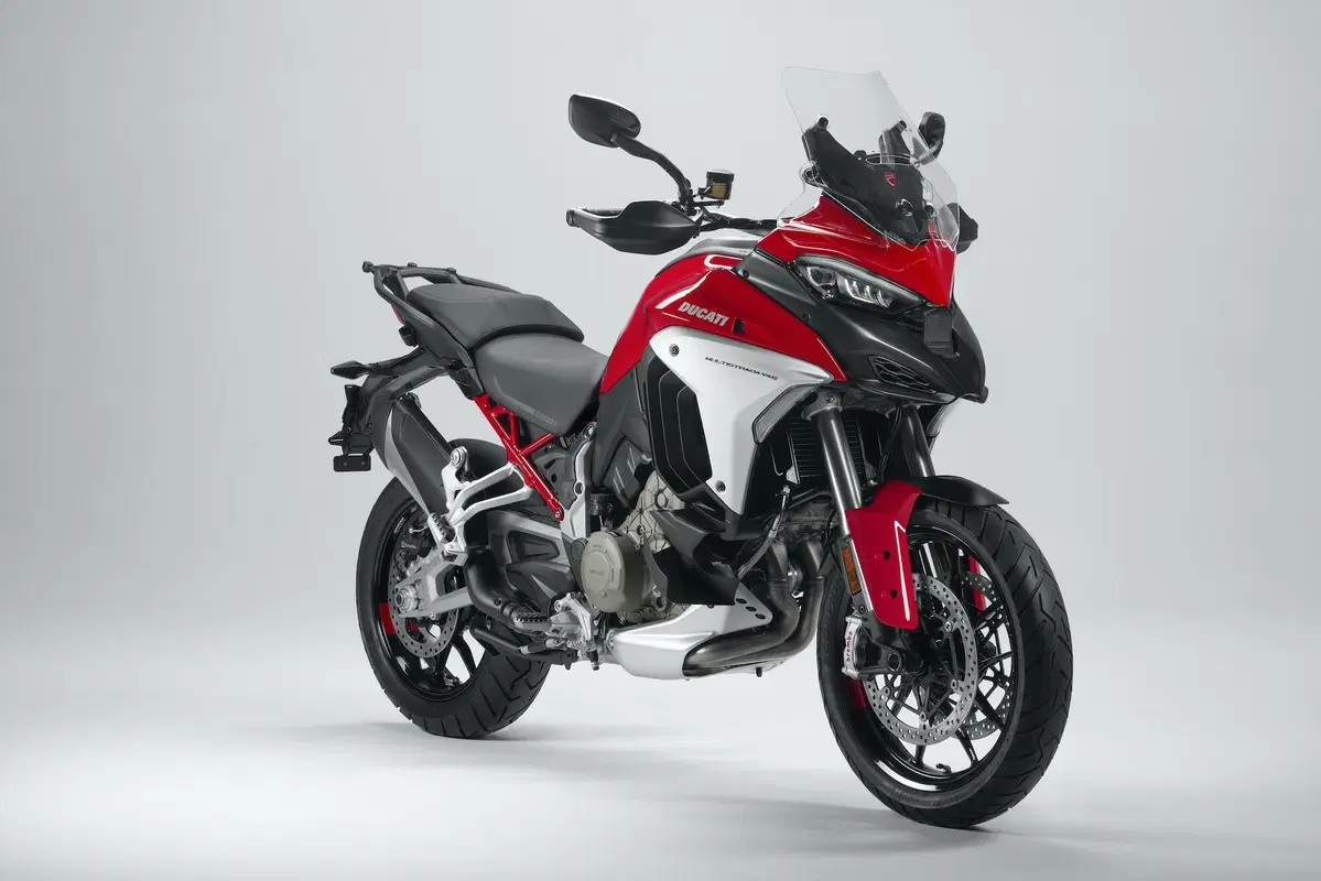 Ducati Multistrada V4 2021: foto e scheda tecnica (15)
