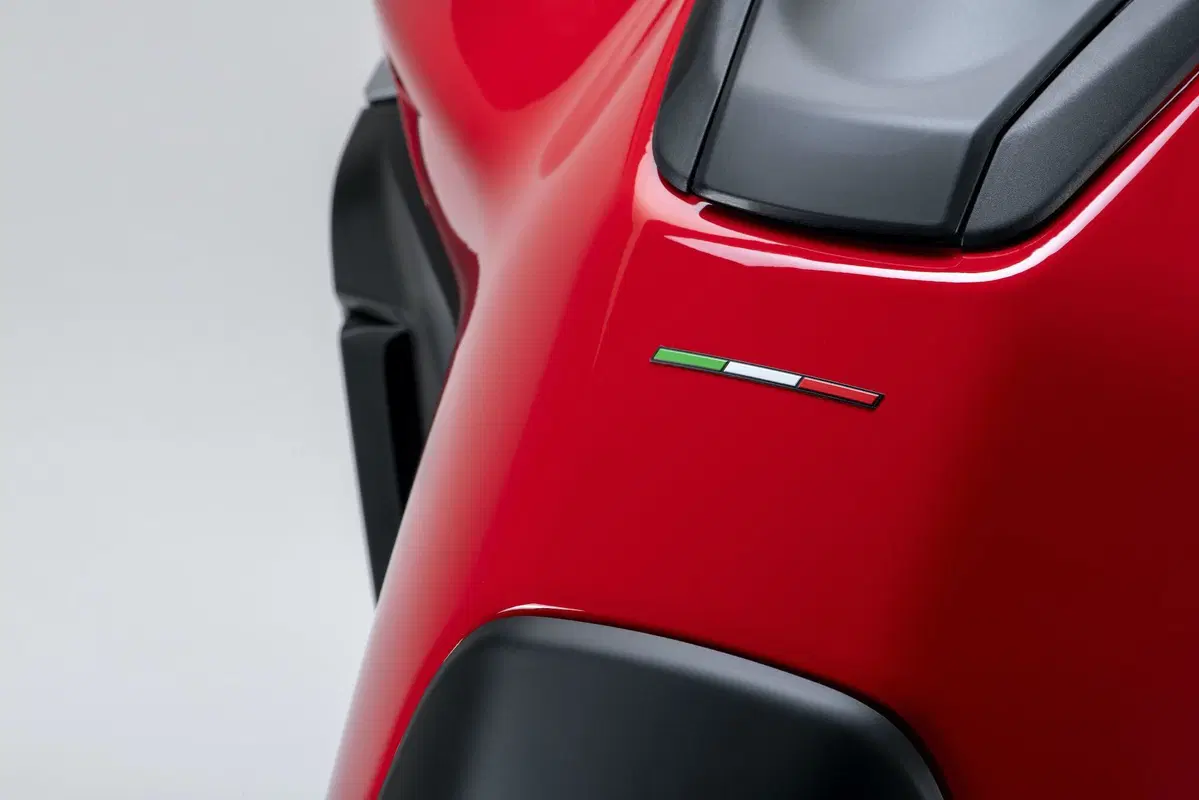 Ducati Multistrada V4 2021: foto e scheda tecnica (25)