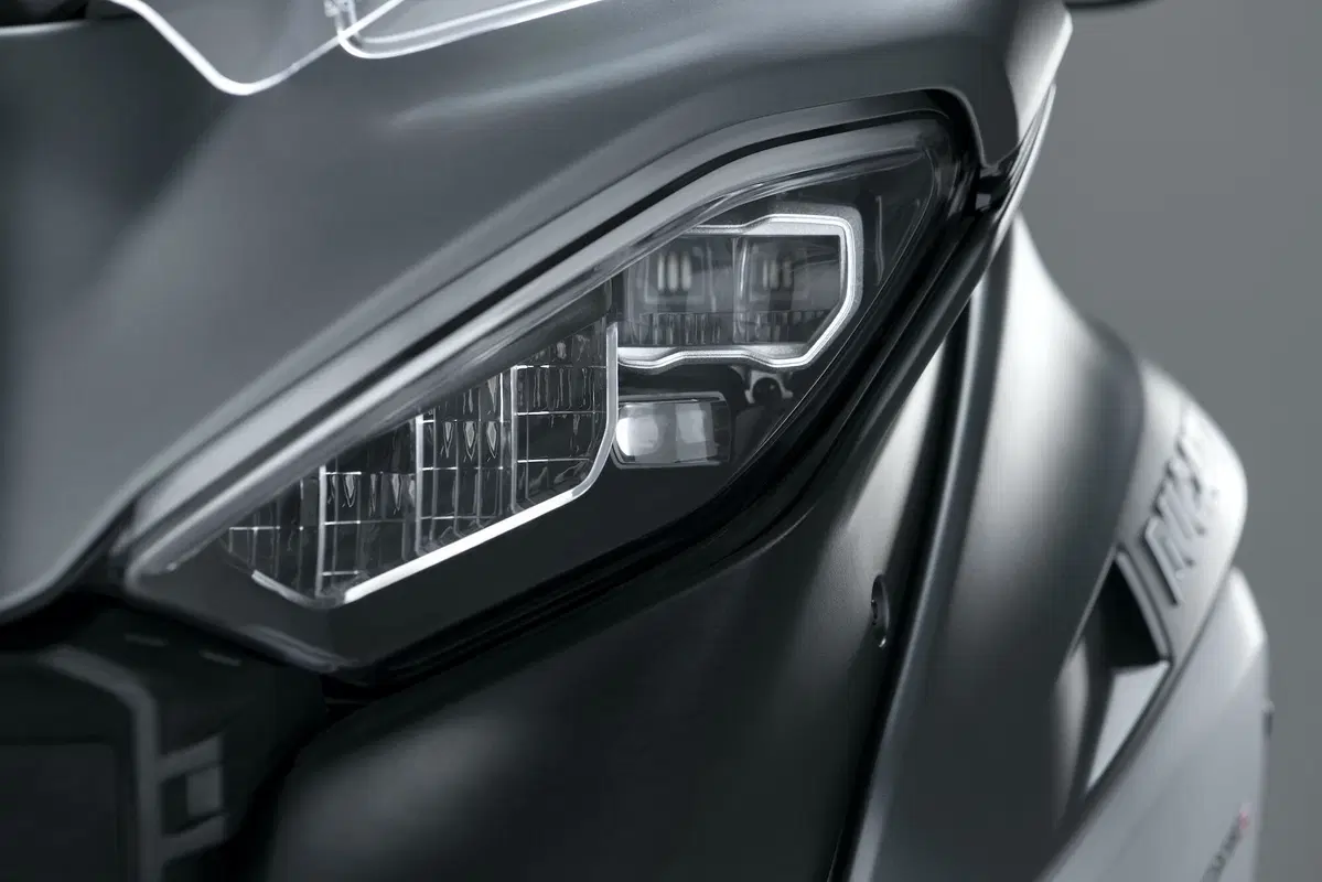 Ducati Multistrada V4 2021: foto e scheda tecnica (30)