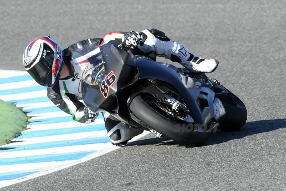 Test Jerez. Hayden il più veloce, Melandri velocissimo (7)