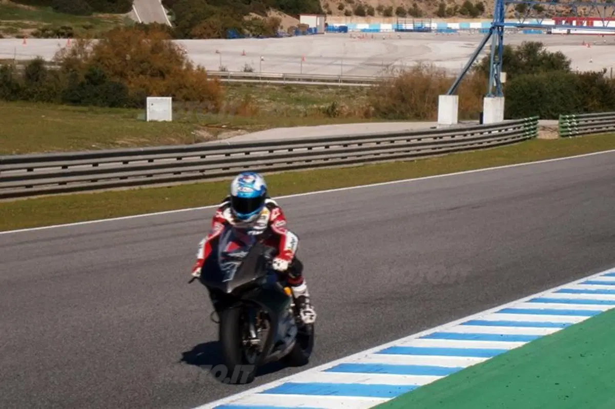 Test Jerez. Hayden il più veloce, Melandri velocissimo (12)