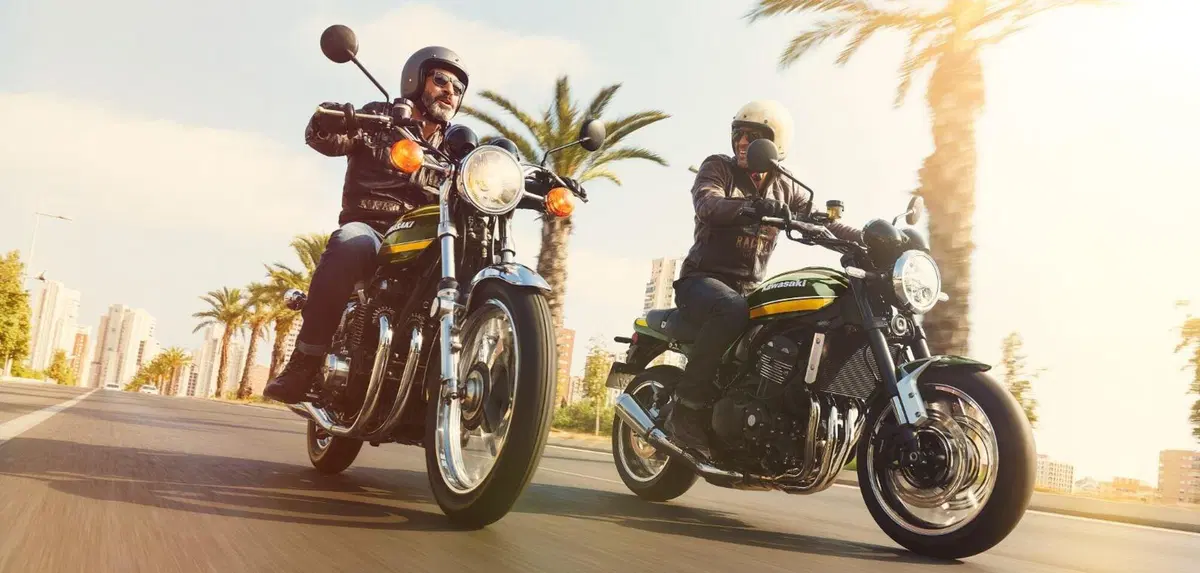 Kawasaki Z900RS, nuove colorazioni 2021 (8)