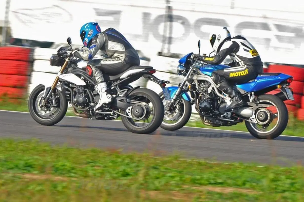 Triumph Speed Triple | Generazioni a confronto  
