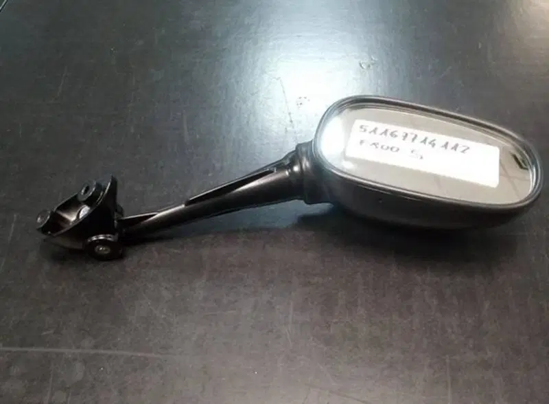 Specchi retrovisori BMW (18)