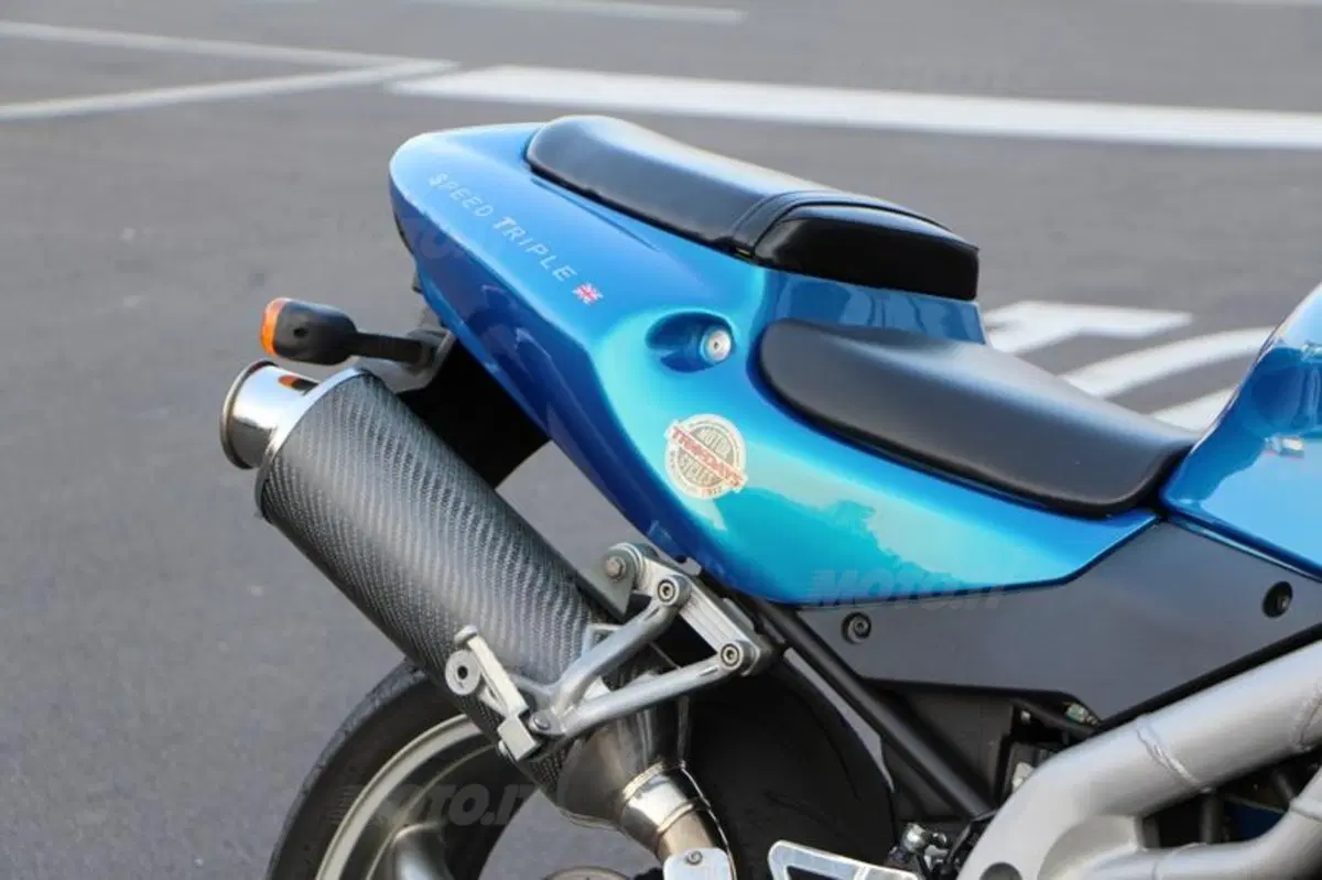 Triumph Speed Triple | Generazioni a confronto   (26)