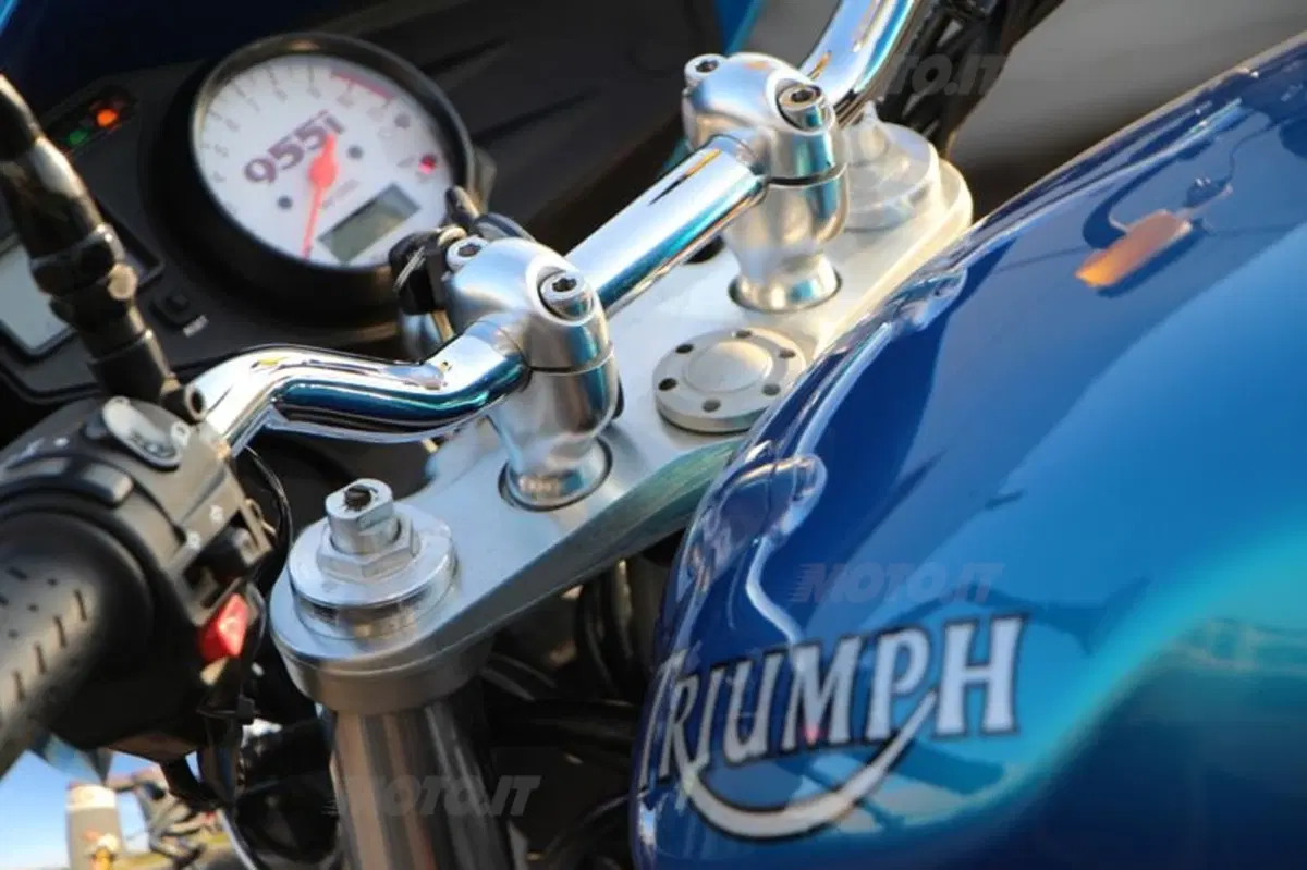 Triumph Speed Triple | Generazioni a confronto   (33)