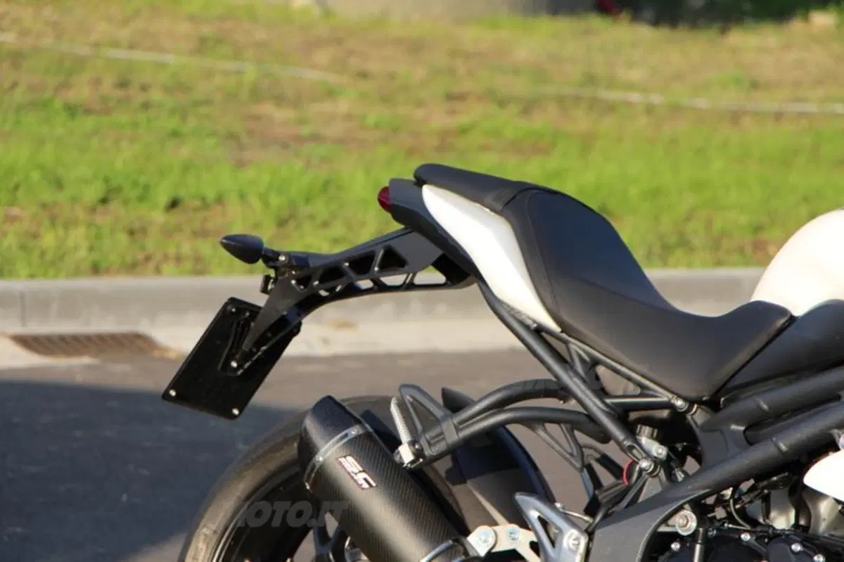 Triumph Speed Triple | Generazioni a confronto   (51)