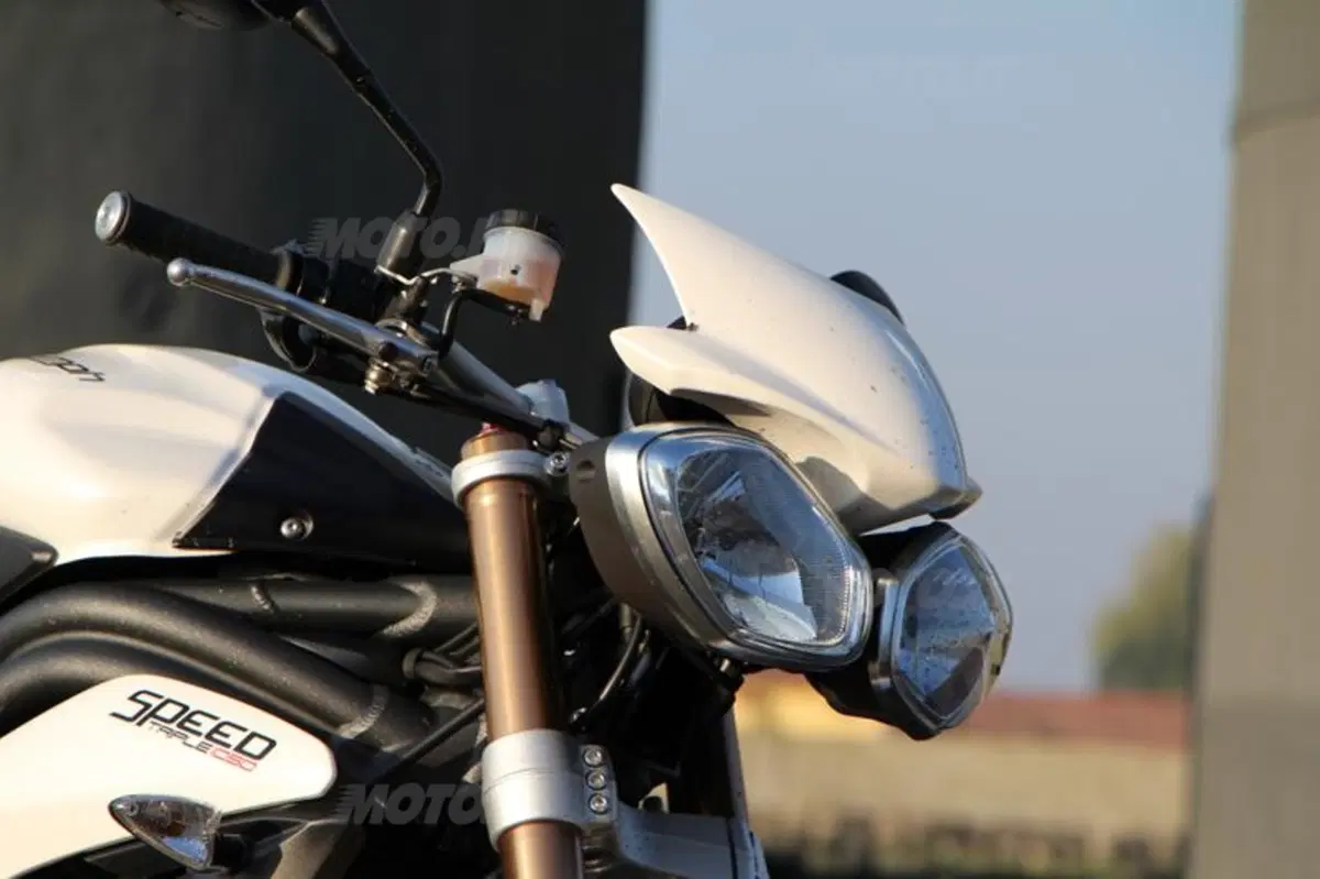 Triumph Speed Triple | Generazioni a confronto   (56)