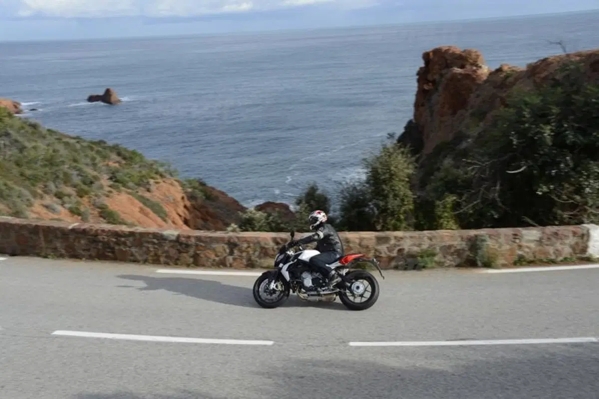 MV Agusta Brutale 800   (9)