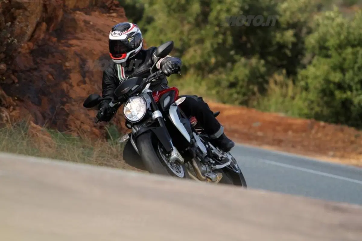 MV Agusta Brutale 800   (20)