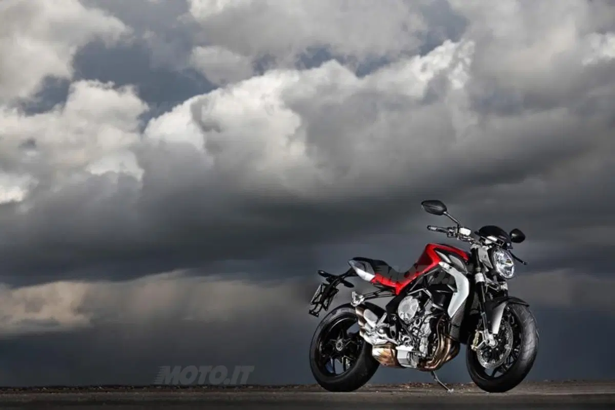 MV Agusta Brutale 800   (27)