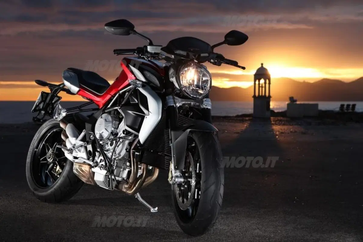 MV Agusta Brutale 800   (32)