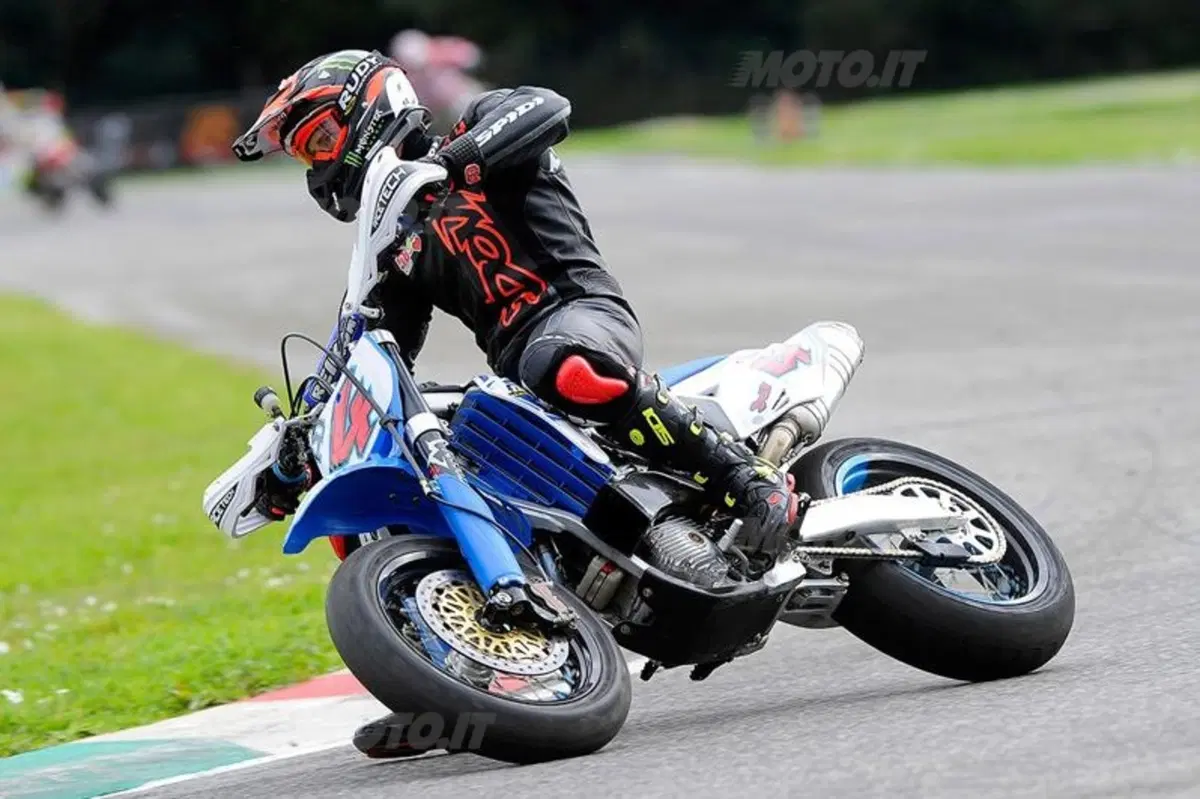 Sic Supermoto Day: Dovizioso sul gradino più alto del podio, Rossi terzo (4)