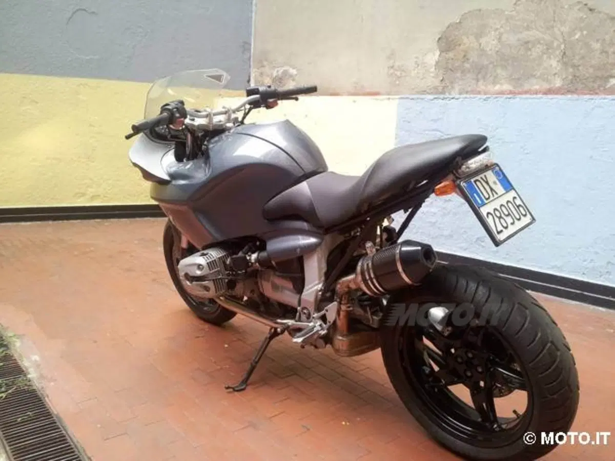 Le strane di Moto.it: BMW R1100S (2)