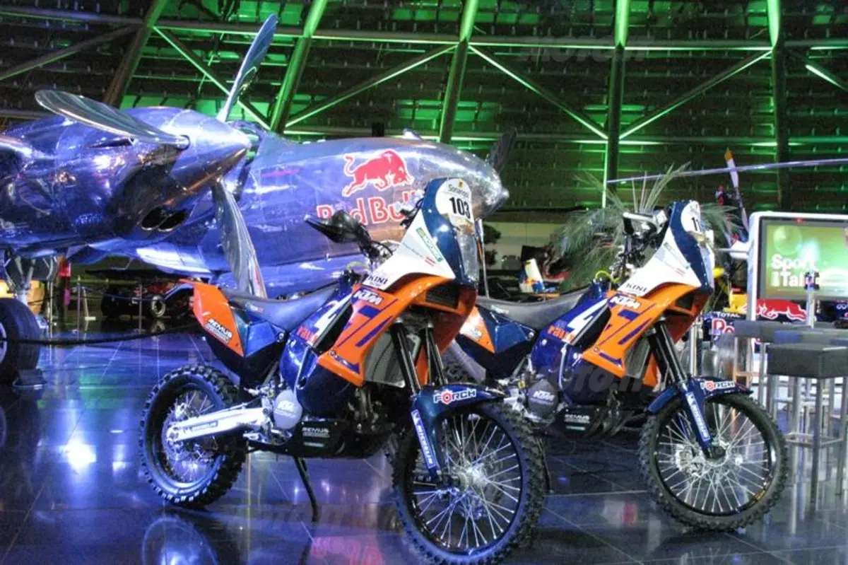 KTM alla Dakar 2013 con Cyril Despres e Marc Coma. Obiettivo: vincere! (4)