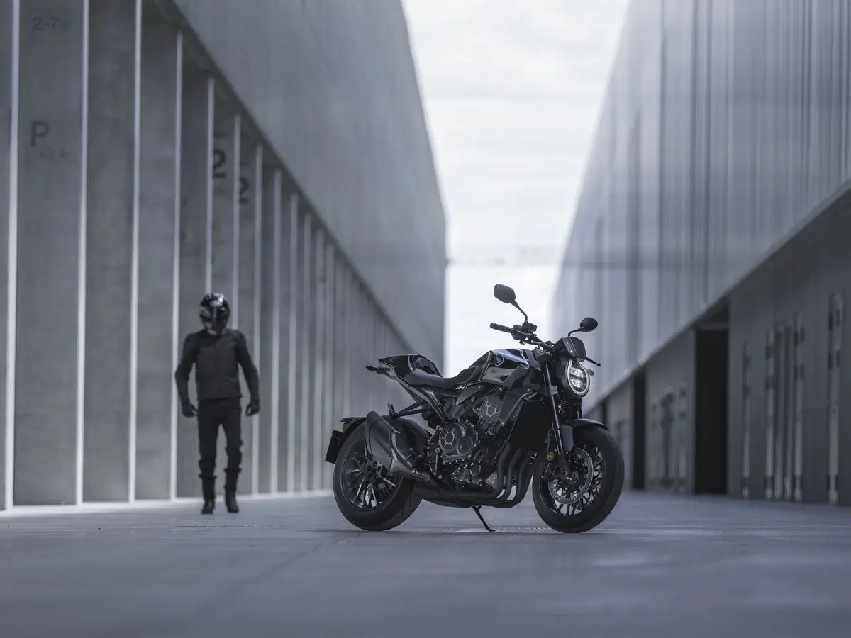 Honda CB1000R 2021: Euro5 e finiture più aggiornate