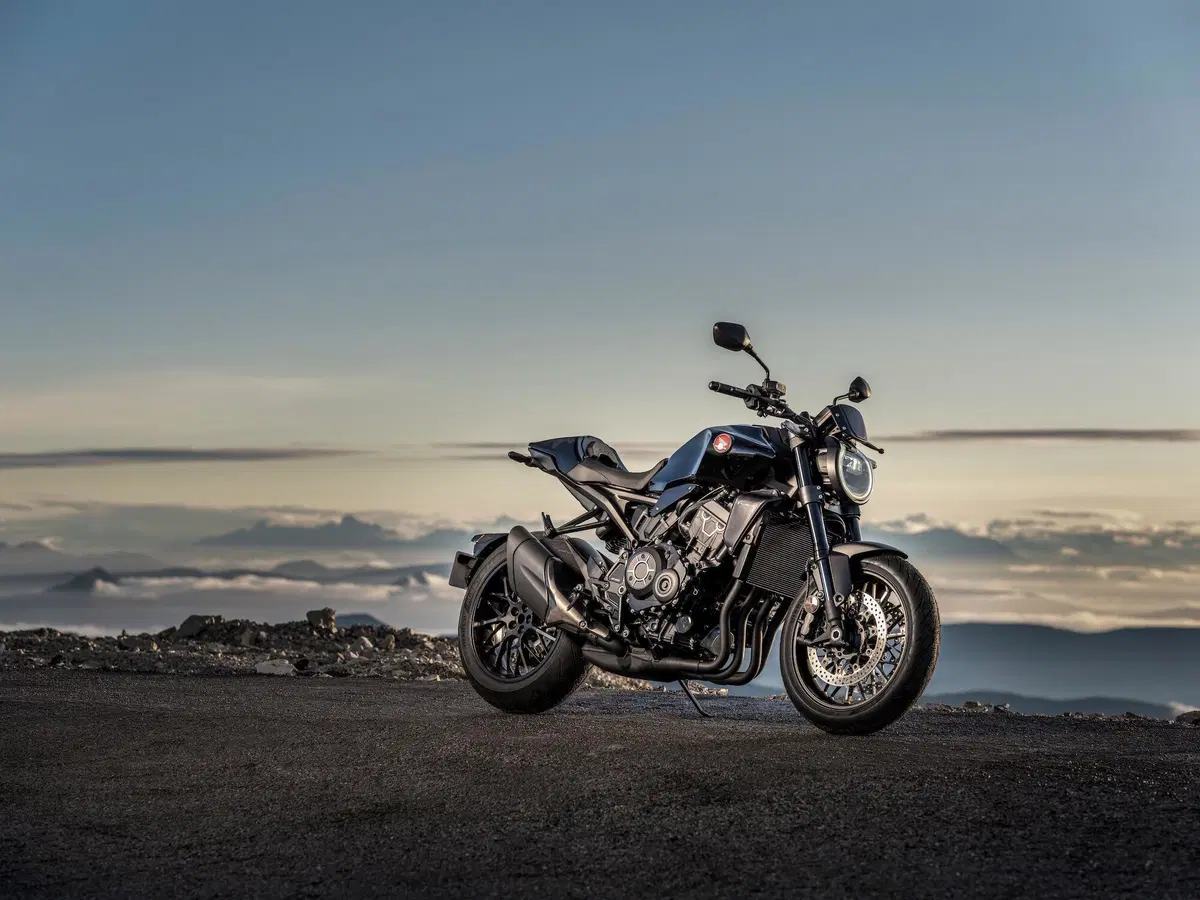 Honda CB1000R 2021: Euro5 e finiture più aggiornate (22)