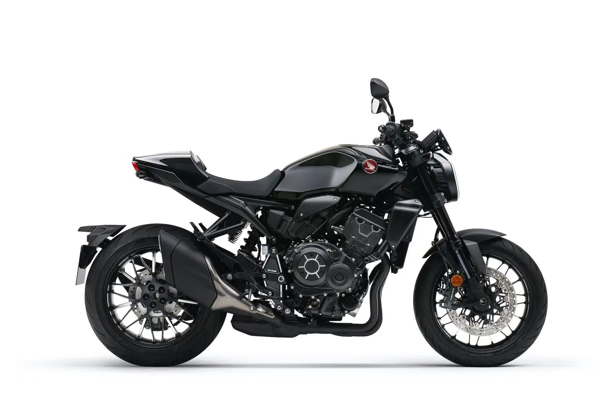 Honda CB1000R 2021: Euro5 e finiture più aggiornate (2)