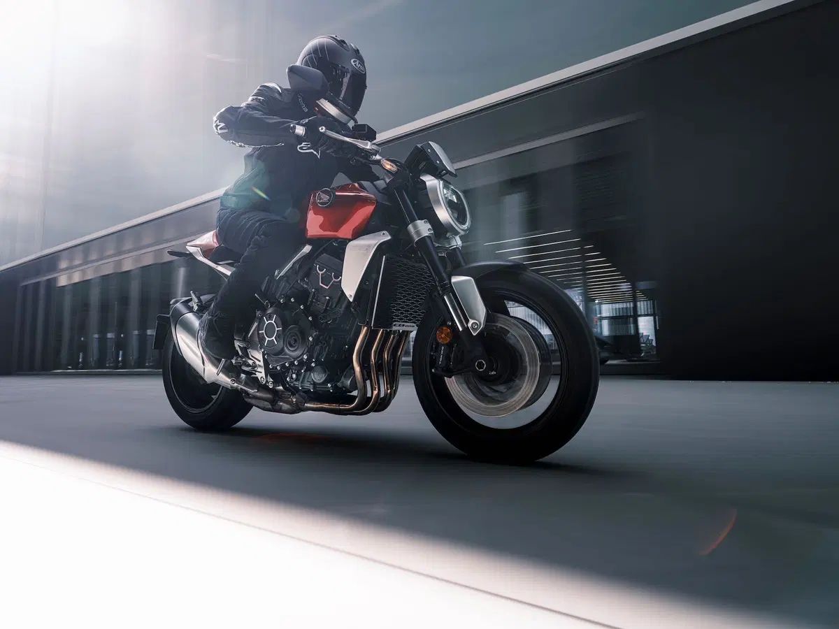 Honda CB1000R 2021: Euro5 e finiture più aggiornate (3)