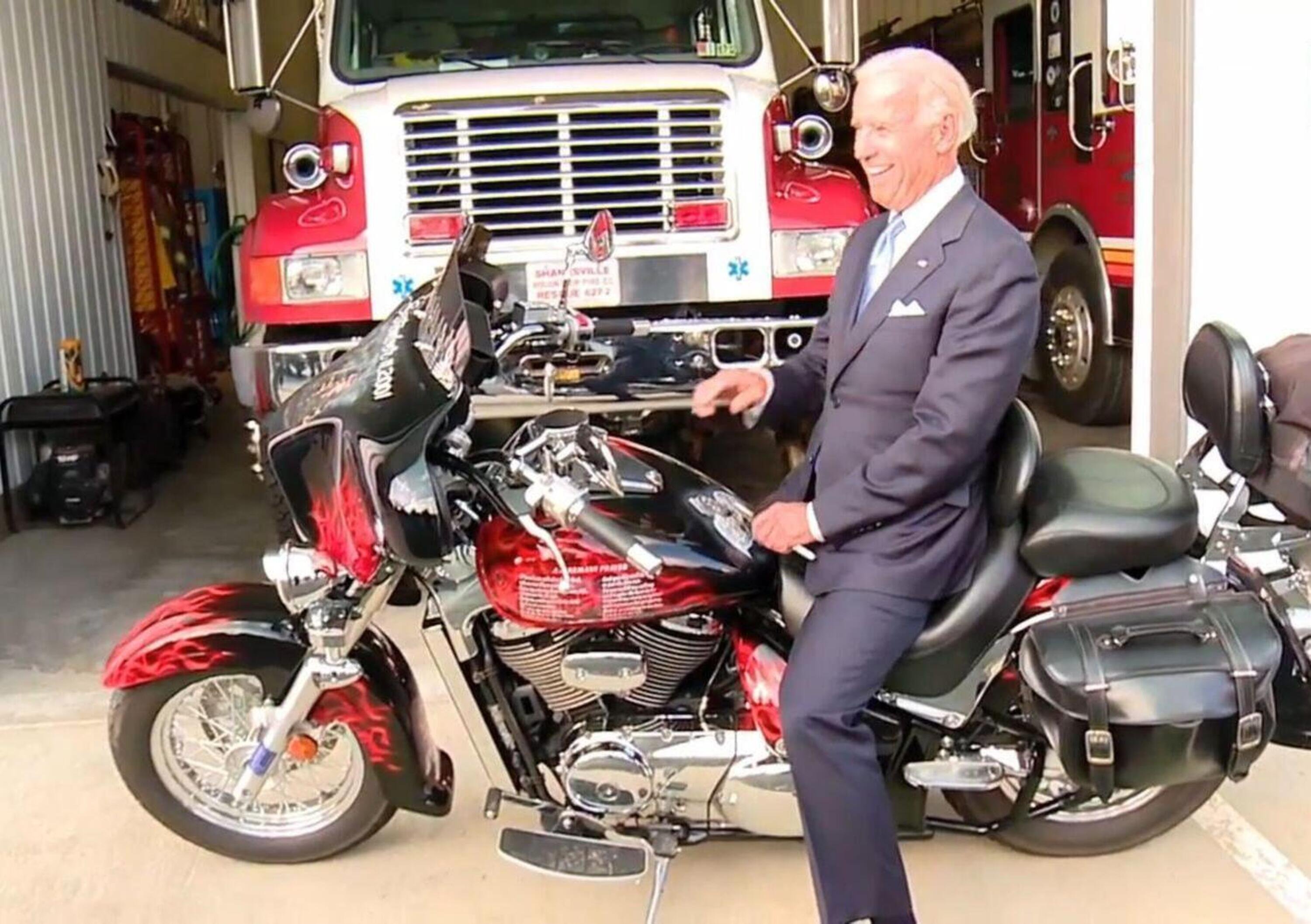 Joe Biden, Presidente e motociclista