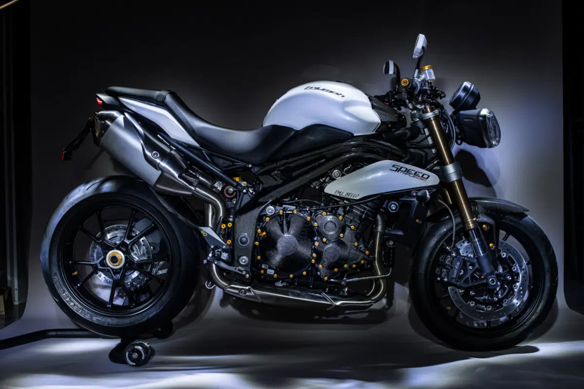 Accessori LighTech per Triumph Speed Triple 1050
