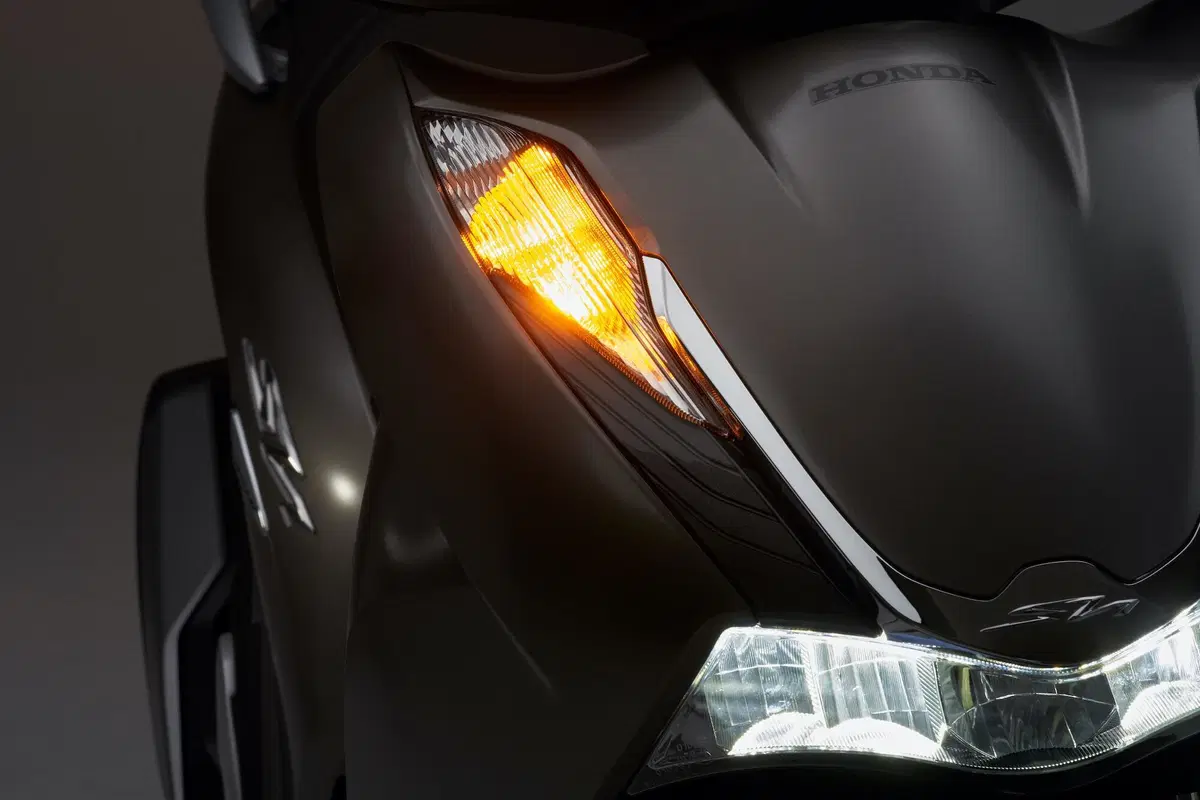 Honda SH 350 2021: più bello, più potente (7)