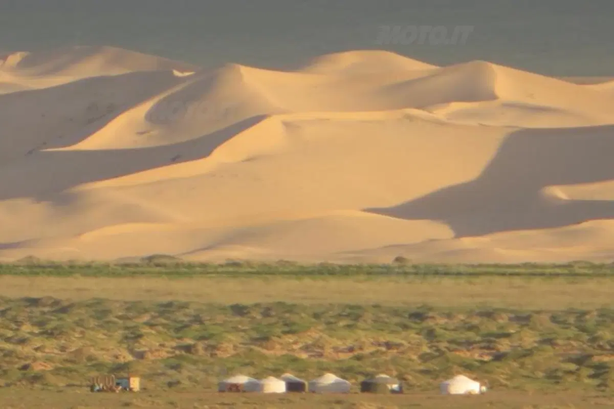 Viaggi in moto. Raid enduro in Mongolia (16)