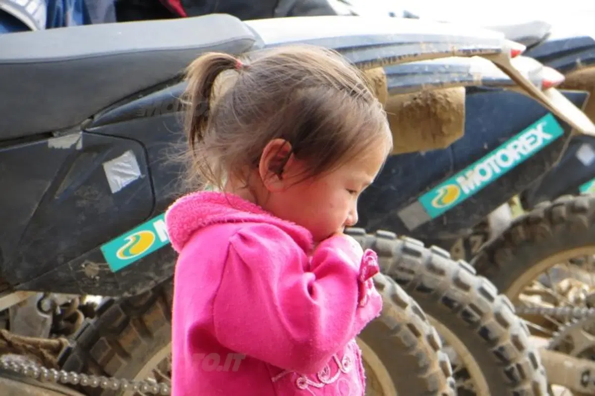 Viaggi in moto. Raid enduro in Mongolia (20)
