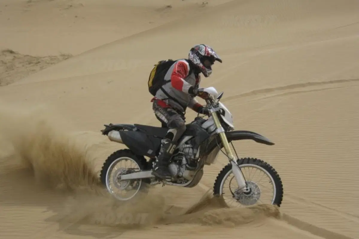Viaggi in moto. Raid enduro in Mongolia (25)
