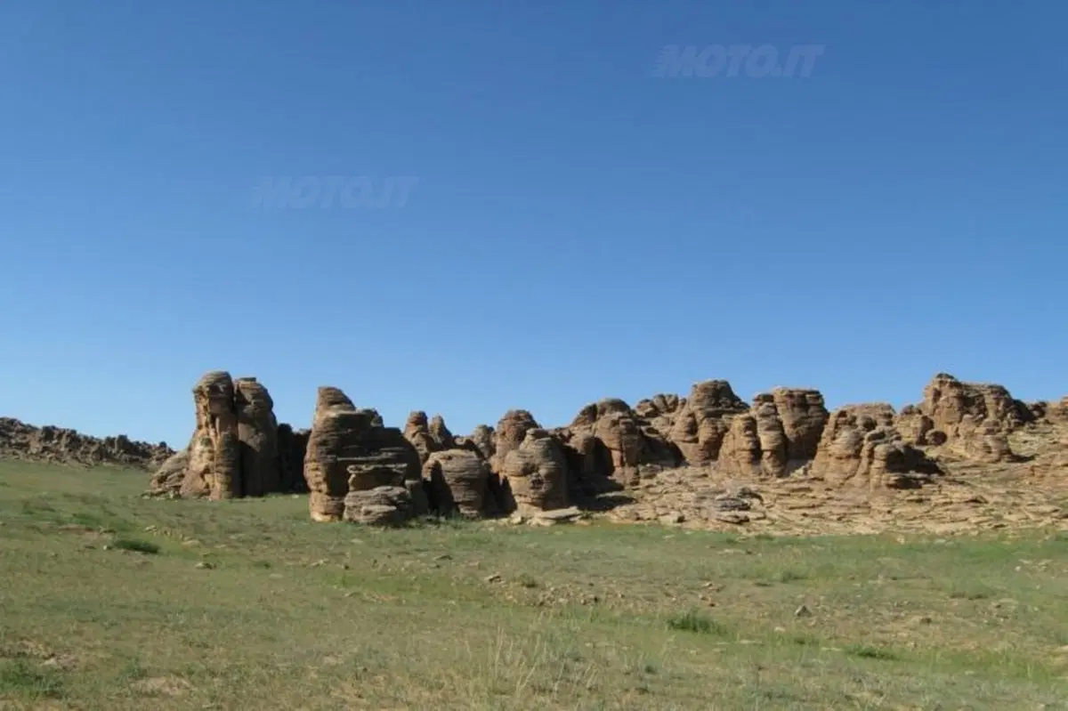 Viaggi in moto. Raid enduro in Mongolia (35)