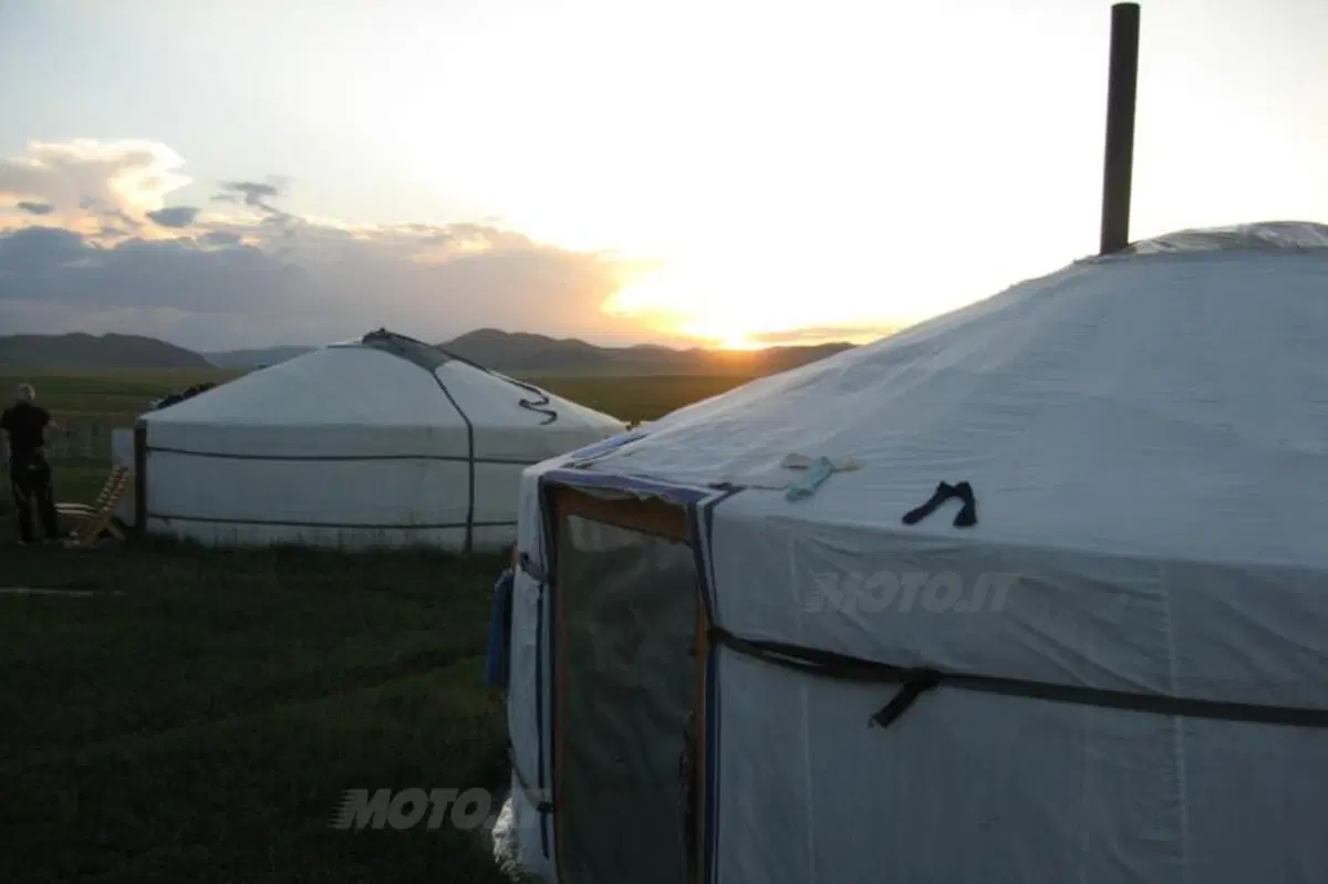 Viaggi in moto. Raid enduro in Mongolia (60)