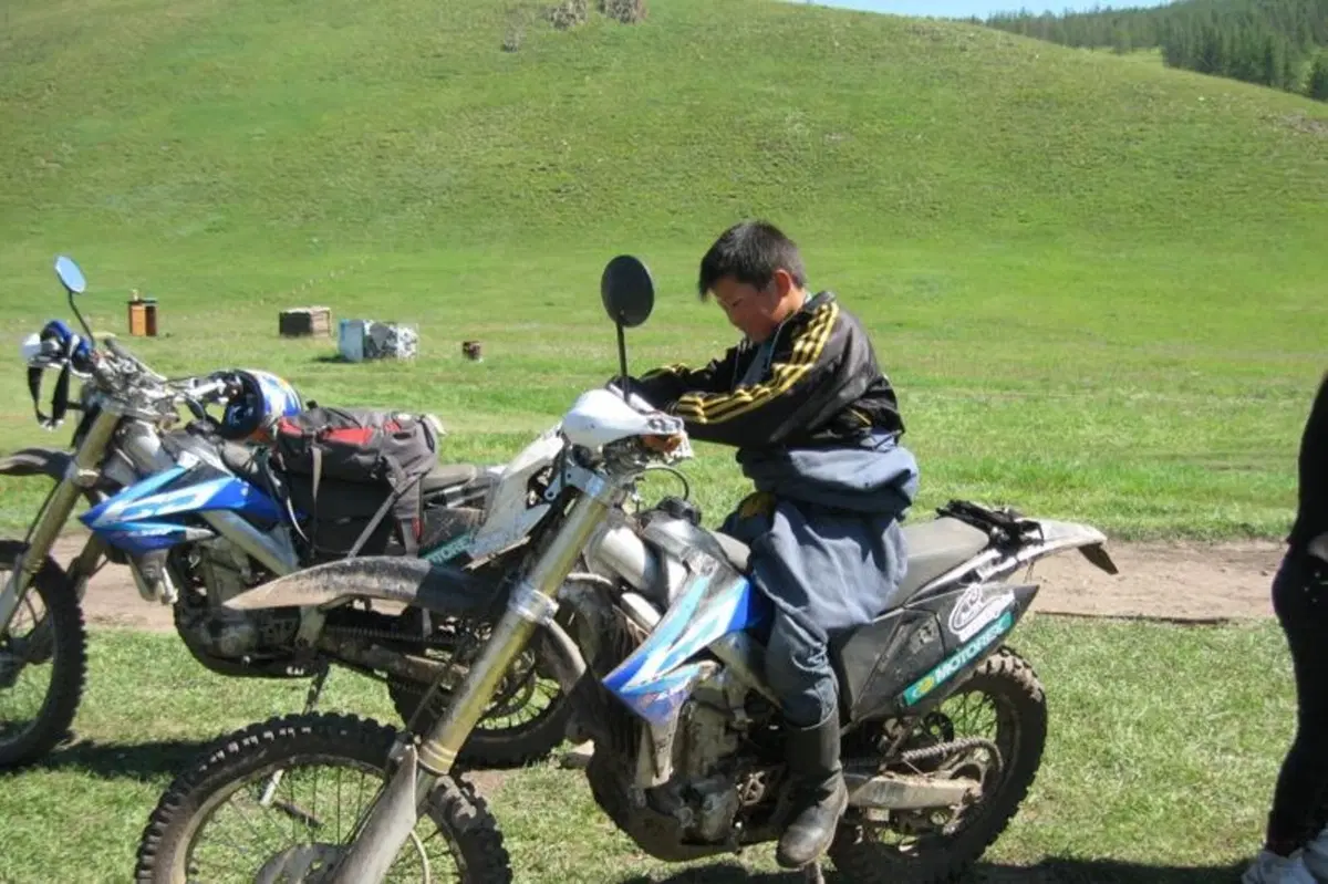 Viaggi in moto. Raid enduro in Mongolia (61)
