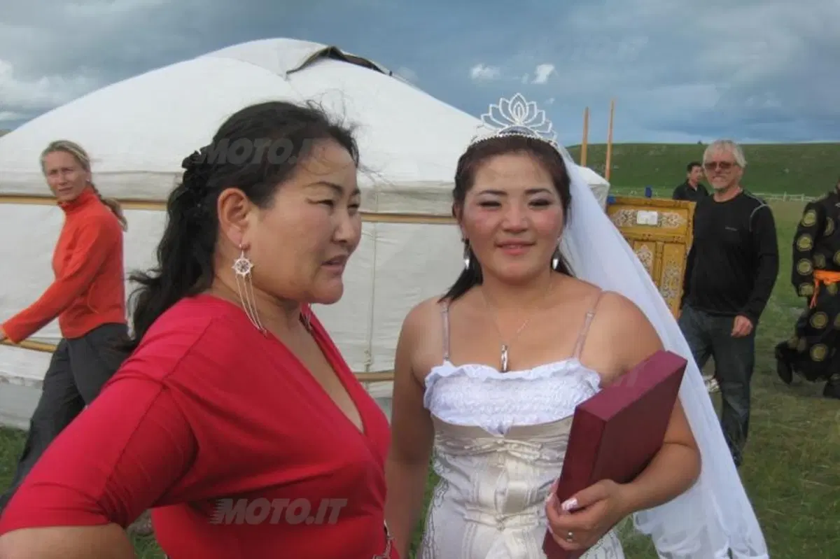 Viaggi in moto. Raid enduro in Mongolia (72)