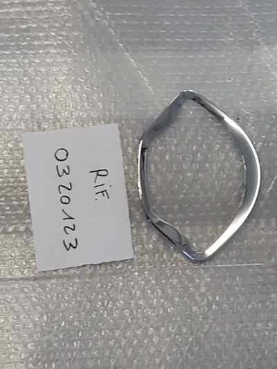 CORNICE STRUMENTAZIONE VESPA GTS 300 MY19