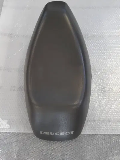 SELLA PEUGEOT GEO , RICAMBIO USATO,