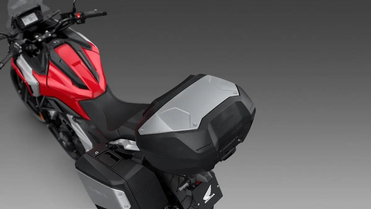 Honda NC 750X 2021: arrivano Euro 5 e tante migliorie (14)