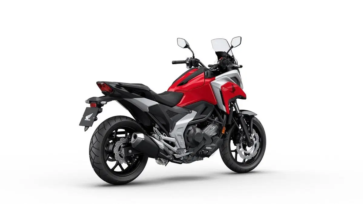 Honda NC 750X 2021: arrivano Euro 5 e tante migliorie (22)