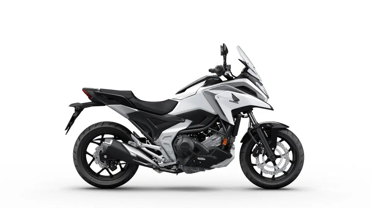 Honda NC 750X 2021: arrivano Euro 5 e tante migliorie (28)