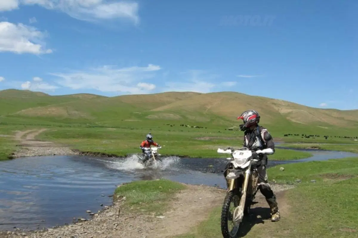Viaggi in moto. Raid enduro in Mongolia (161)