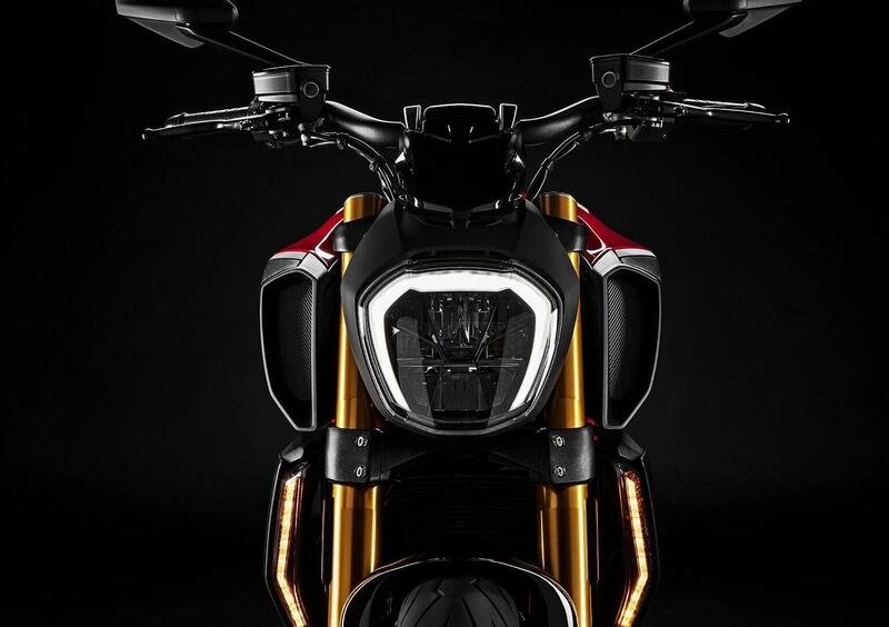 Ducati Diavel 1260 Diavel 1260 (2021 - 22) (3)